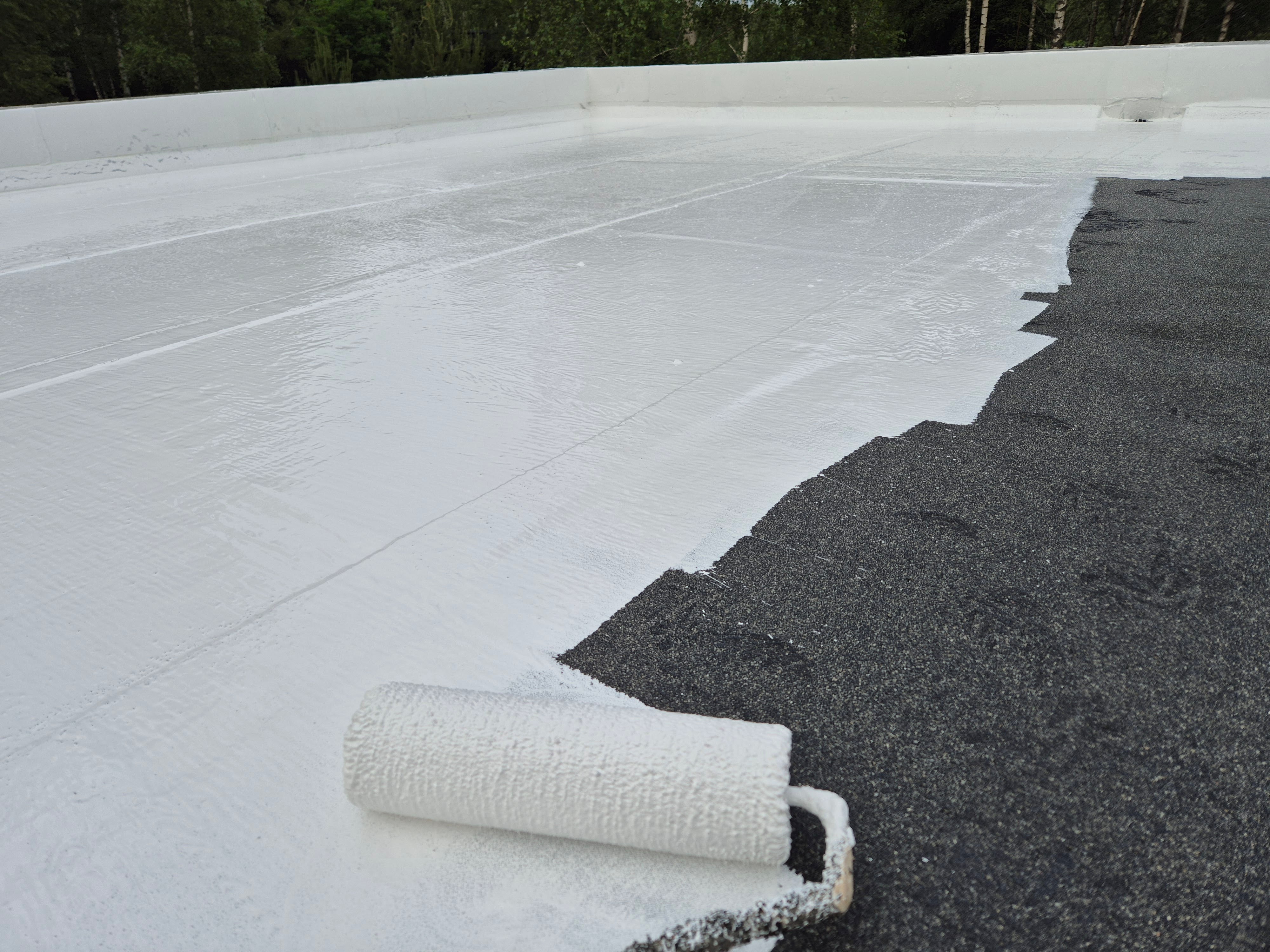 ROOF-COAT Silikoninė stogų hidroizoliacija
