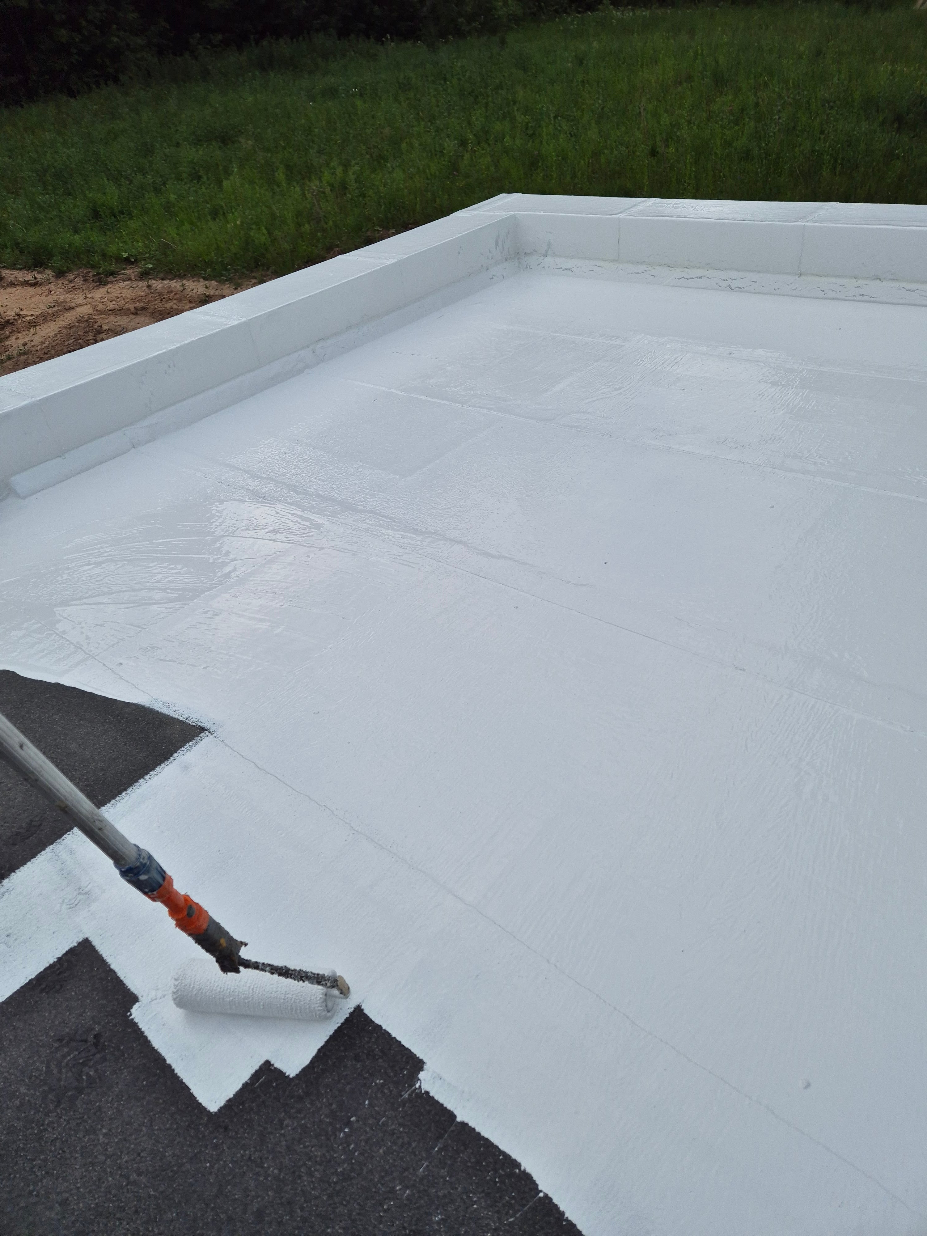 ROOF-COAT Silikoninė stogų hidroizoliacija